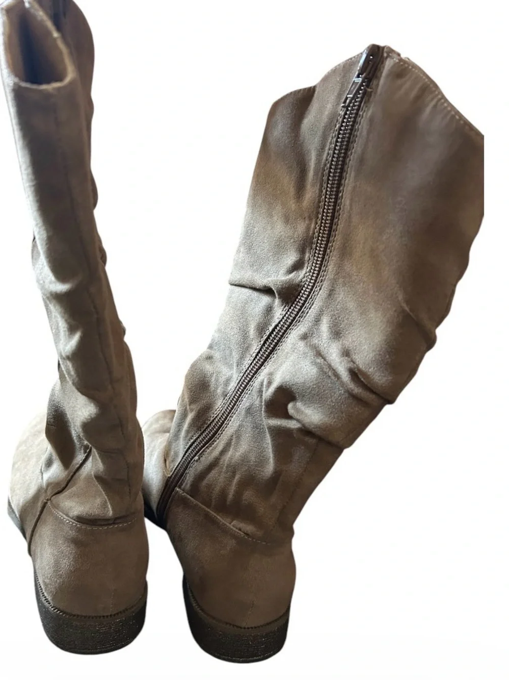 Girl’s Crown Vintage Sonja Taupe Suede Slouch Boots Sz 3